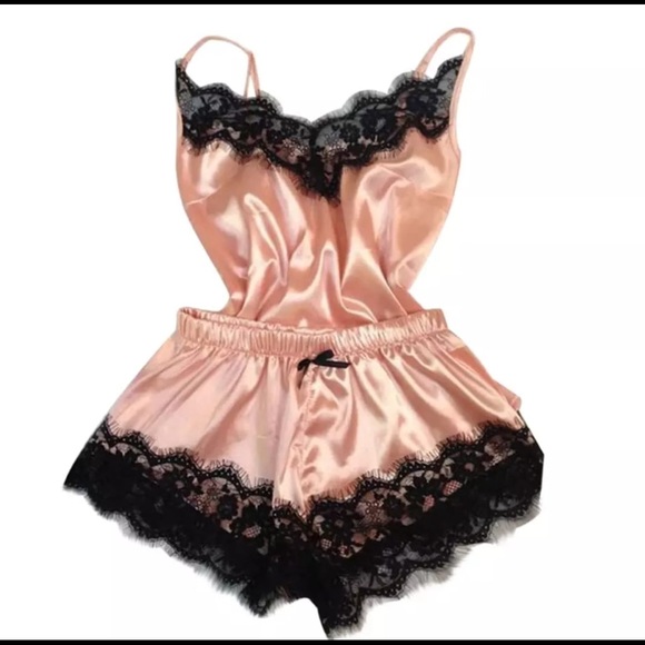 Women's Pajamas Set Home Suit Top and Shorts Sexy - Picture 2 of 3